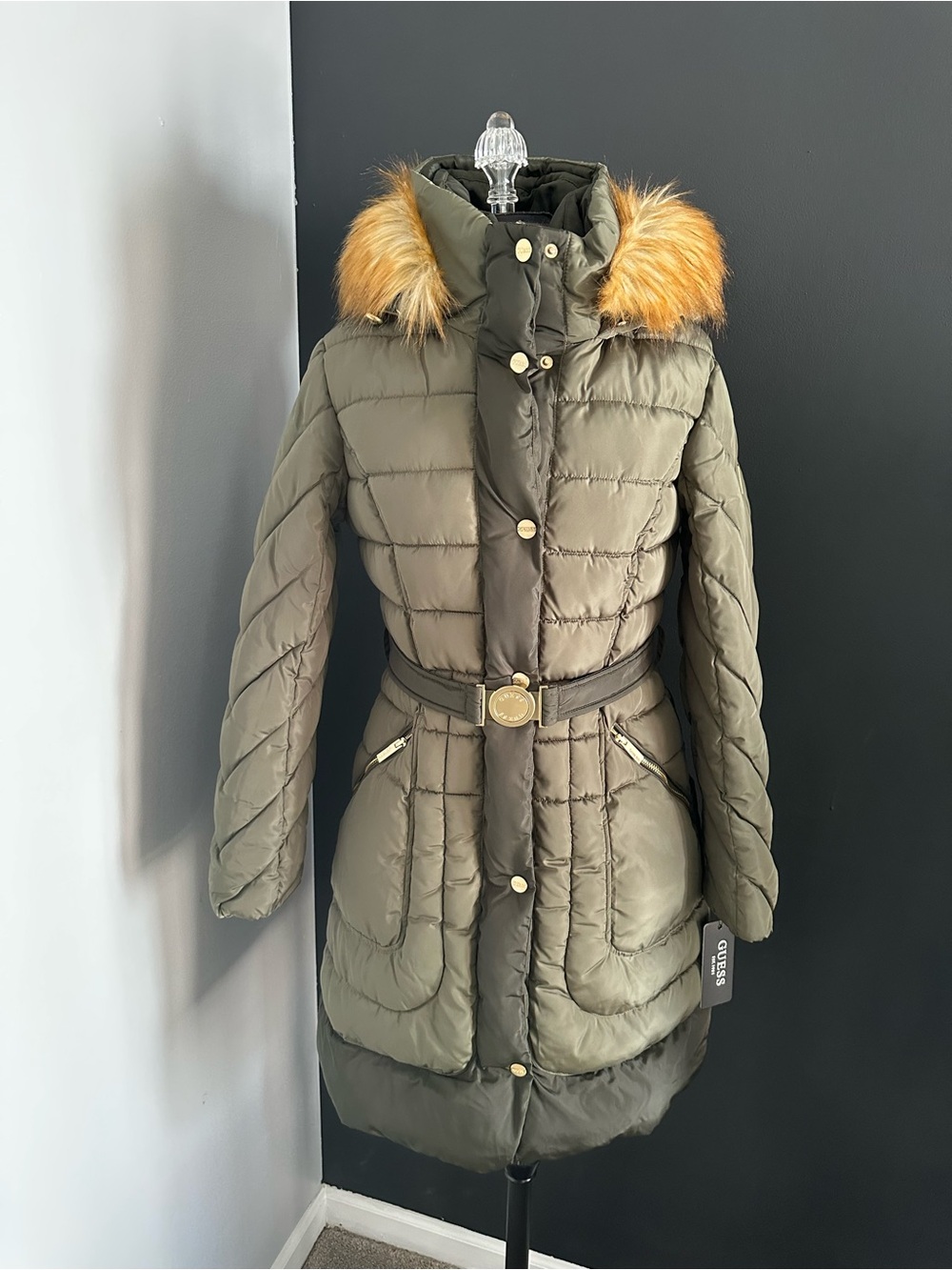 Guess Puffer Jacket